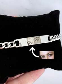 [Foto personalizada] Pulsera con foto del ojo personalizada, pulsera conmemorativa de acero inoxidable con grabado personalizado del ojo de mujer, pulsera conmemorativa ajustable clásica con etiqueta curvada para hombre, regalo de cumpleaños/aniversario/Acción de Gracias, negro, elegante, colorido, vintage, sencillo, unisex, casual, bonito, personalizado, único, regalos ideales para él, regalos ideales para ella, ella, novio, novia, papá, mamá, familia, amigos, para aniversarios, para cumpleaños, para graduación, para baile de graduación, para fiestas, joyería de acero inoxidable