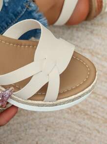 Summer New Outdoor Simple & Comfortable Cross Strap Women's Wedge Heel Platform Sandals - Beige - View 6