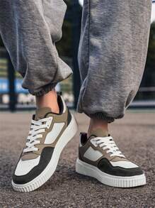 Men's Sports Shoes, Outdoor Lace-Up Low-Top Skateboarding Shoes, Textured Casual Flat Shoes, Suitable For Various Outdoor Activities, Outing, Skateboarding, Jogging And More, Perfect With Sports Jeans Look - Khaki - View 7