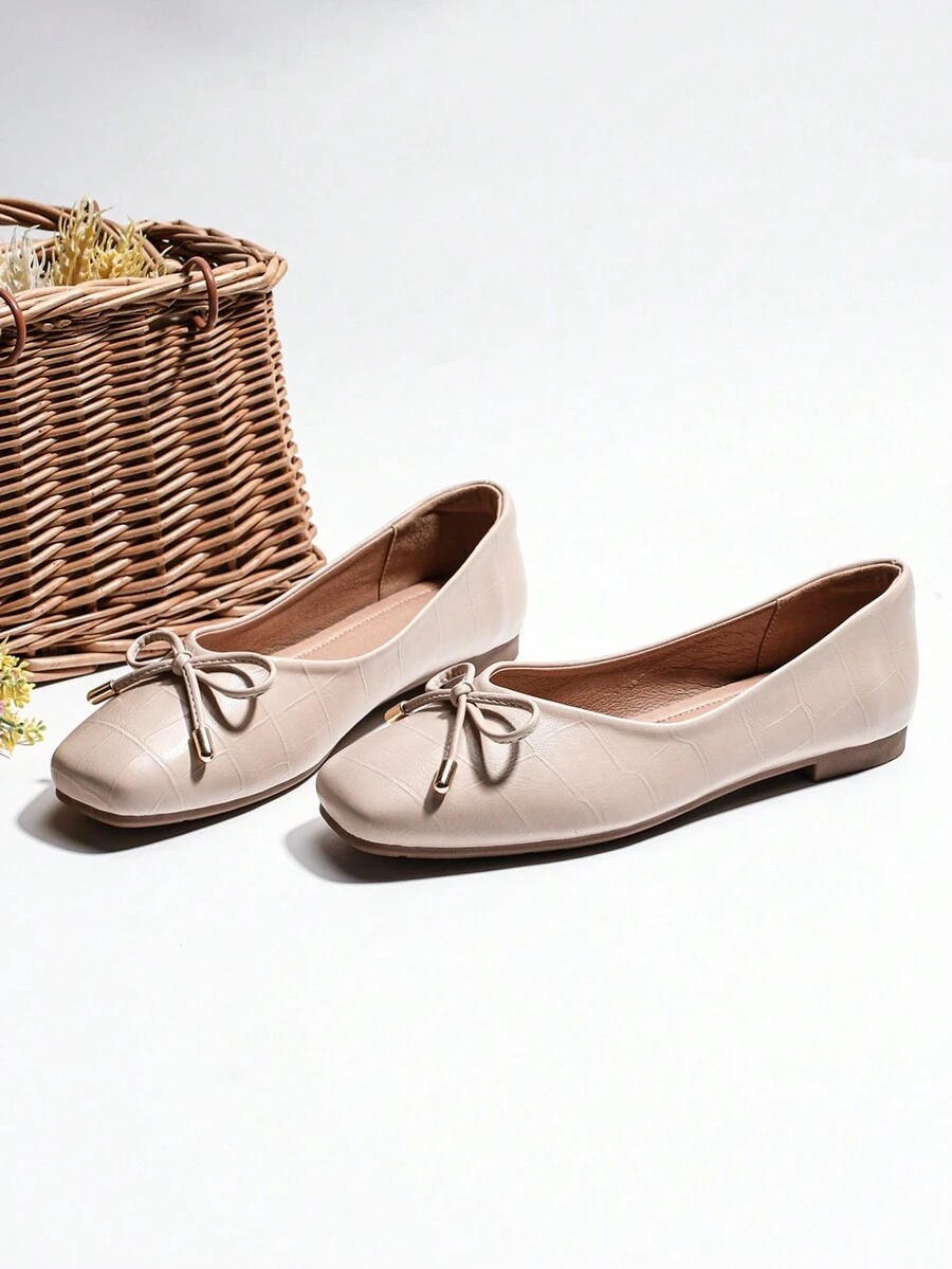 Square Toe Butterfly Flat Loafers For Women, Gentle Fairy Style For Dresses, Elegant Grandma Shoes - Apricot - View 1