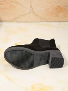 Fall/Winter 2025 Chunky Heel Women Short Boots, Fashion Versatile Elegant Solid Color Chelsea Boots, Round Toe Comfortable Casual High Heel Shoes, Short Plush Warm Ankle Boots - Black - View 8