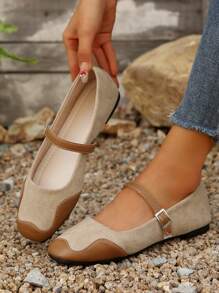 Damskie buty typu Mary Jane w stylu vintage w stylu francuskim, nowość na wiosnę i lato, wsuwane, z paskiem na klamrę, damskie, miękkie, codzienne buty z wysokiej jakości materiału