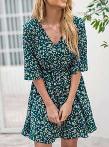 V Neck Tie-Back Dress - Green - View 1