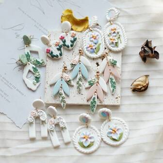 1 对手工制作的聚合物粘土花卉耳环 - 淡色花藤垂坠，绳边圆形/椭圆形徽章和玫瑰拱门，层叠叶花瓣；轻盈的波西米亚风格乡村风美学，适合春夏婚礼派对，母亲节送给妈妈的礼物