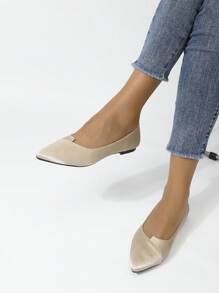 Flache Schuhe mit weicher Sohle, neue Ankunft Frühling & Herbst 2024, bequeme Slip-On Lässig Flache Schuhe mit Spitze, vielseitige Damen Sneaker in Großen Größen