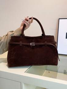 Bolso con hebilla de diseño único, nueva colección otoño-invierno 2024. Bolso casual de trabajo para mujer. Bolso de moda, bolso caliente de mujer para otoño e invierno. Bolsos de mano para damas.