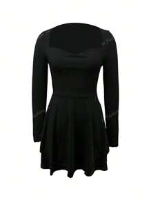 Vestido de Manga Longa Longo de Damas Elegante Ajustado, Colarinho Quadrado com Babados de Duas Camadas e Pregas, da Moda Europeia e Americana e Quente Transfronteiriça 2024 Novo