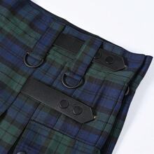 European & American Spring Season Men's Traditional Scottish Tartan Plaid Kilt Skirt, Pure Green Pleated Skirt, Suitable For Festivals, Halloween,  Costume, Party, Adjustable Size, With Decorative Belt