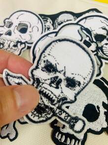 1 Set Of 3/6/8pcs Black And White Skull Clothing Embroidered Patches Iron On Patches Halloween Punk Style Cloth Sticker DIY Decorative Accessories Suitable For Backpacks, Jackets, T-Shirts, Pants, Hats, Dresses, Etc