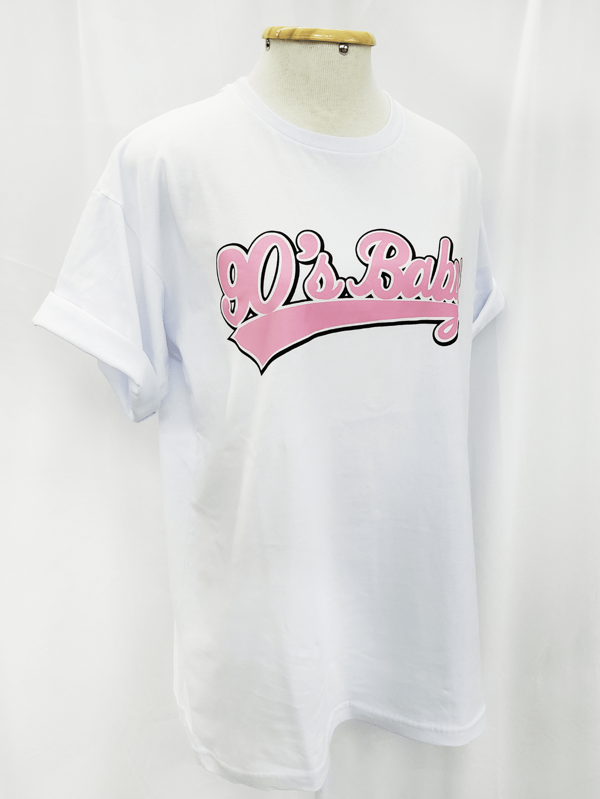 Camiseta Tshirt '90s Baby'Branca - 100% Algodão, Vibe Retrô e Conforto