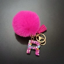 Llavero con pompón de peluche y piedra rosa en forma de letra, decoración para bolso, accesorio de estilo, regalo, recuerdo, accesorio para coche, dije para bolso, accesorios escolares, gótico, Y2K