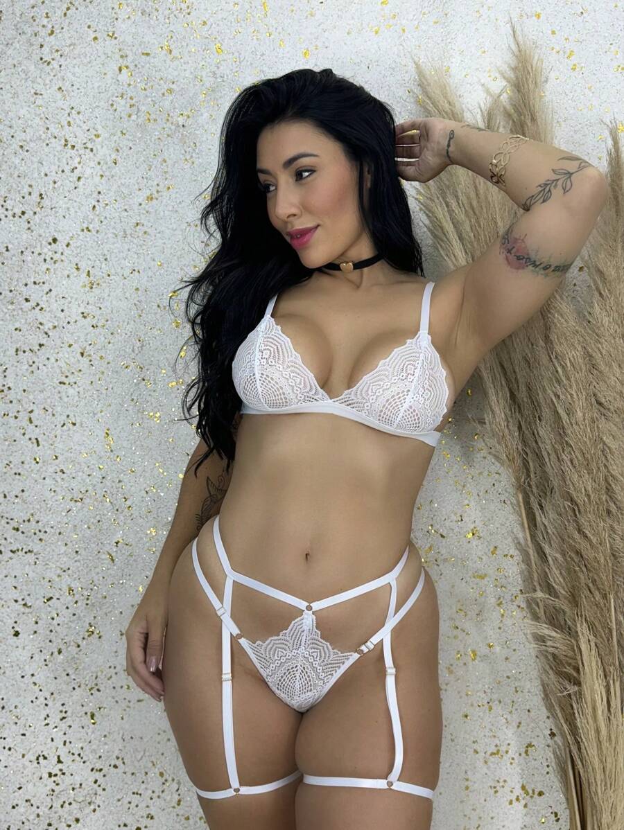 Women's Sexy Lingerie Set Sensual Lace Bra With Thong Panties And Garter - trắng - Xem 1