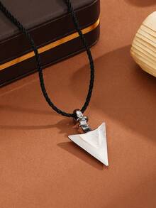 1 件锻钢 Trueshot 箭头吊坠项链随附项链首饰绳 - 黑色 - 查看 4