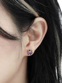 1 对简约不对称心形设计锆石耳环女士 S925 纯银精美珠宝礼物 - 爪子 - 查看 2