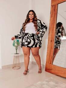 Plus Size 2-Piece Shorts And Kimono Set - Black and White - View 3