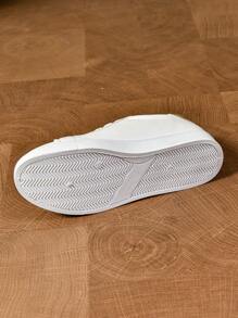 Tenis blancos para mujer, con diseño de corazón dorado de moda, casuales y cómodos, suela plana y ligera, versátiles para la escuela, el trabajo y los deportes - Blanco - Ver 7