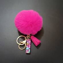 Llavero con pompón de peluche y piedra rosa en forma de letra, decoración para bolso, accesorio de estilo, regalo, recuerdo, accesorio para coche, dije para bolso, accesorios escolares, gótico, Y2K