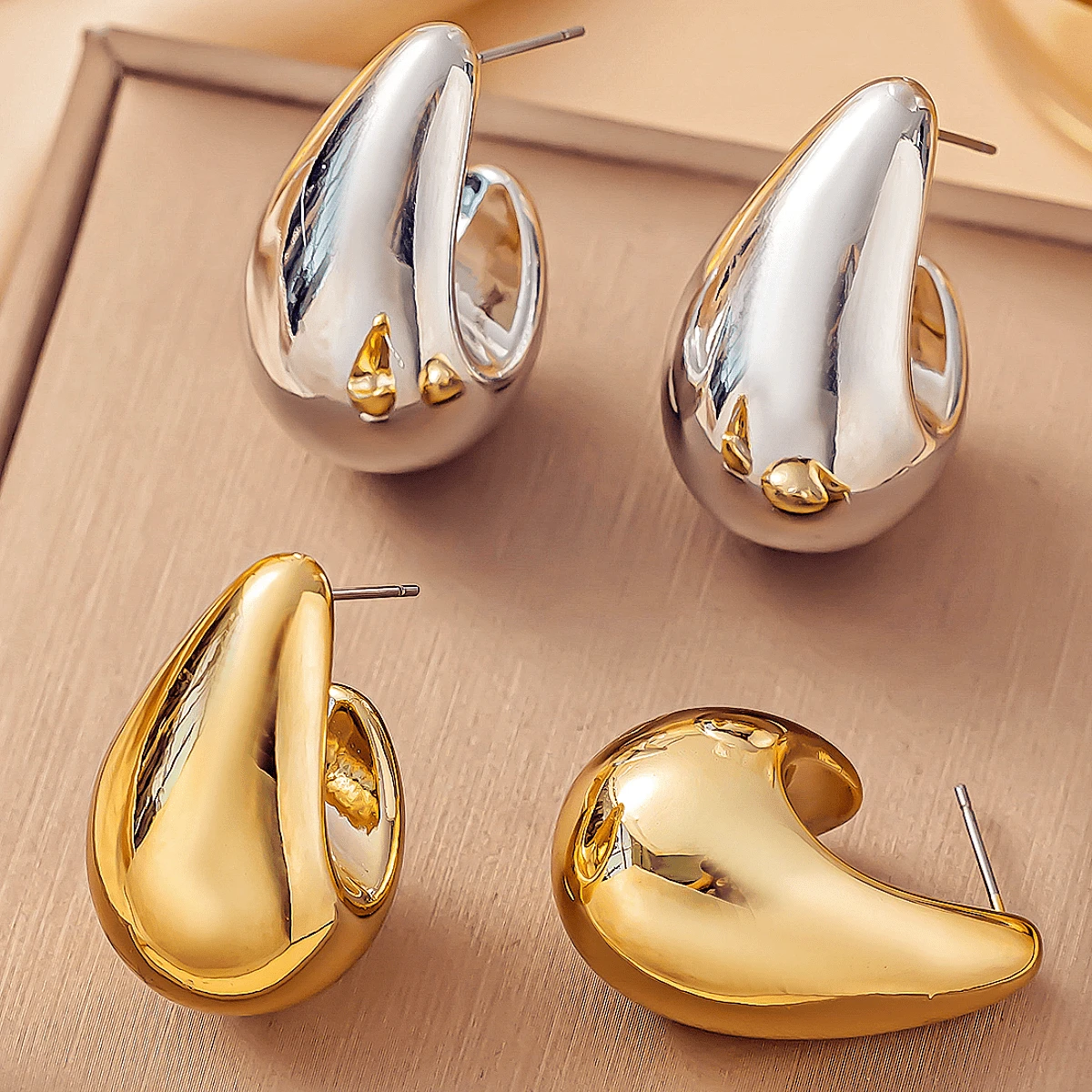 2 对欧美时尚优雅个性化小水滴 UV 镀金/银 CCB 耳环 - 大水滴金銀組合 - 查看 1