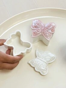1pc Ceramic Butterfly Jewelry Box, Dreamlike Pearlescent Multifunctional Storage Box For Rings, Earrings, Gift For Mom, Wife, Girlfriend