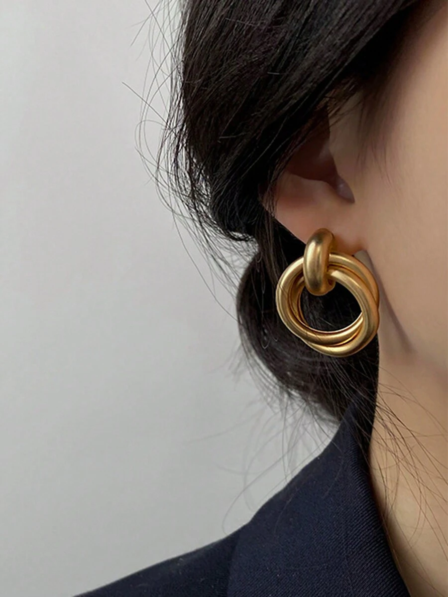 1pair New Exaggerated Geometric Earrings For Women, Matte Gold Tone Twisted Hoop Earrings, Vintage Circular Ear Accessories Suitable For Everyday And Holiday Wear - Matte Gold - View 1