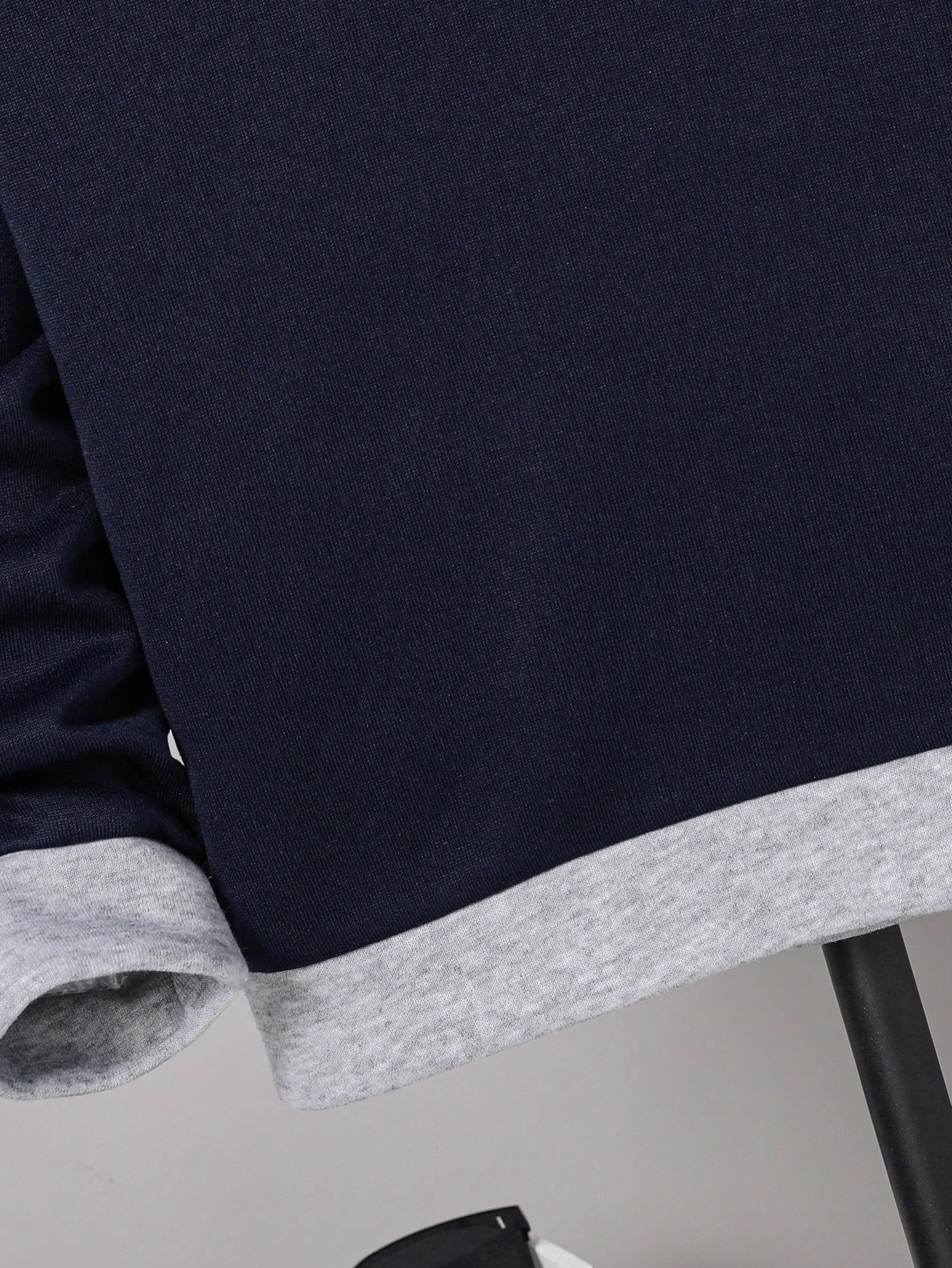 بلوفر هودي للأولاد مريح ودافئ، مناسب الشتاء