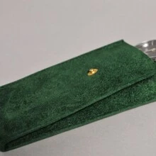 单个豪华手表收纳袋 - 柔软天鹅绒旅行盒，带保护垫，适合男士/女士 - 圣诞节、周年纪念、生日的完美礼品盒 化妆品收纳袋 化妆收纳包 迷你袋 旅行小化妆盒 配件 化妆架 刷子包 化妆容器 化妆包 旅行必需品 女士配件 旅行用品 化妆包 化妆包 化妆袋 化妆包 返校用品 - 彩色 - 查看 3