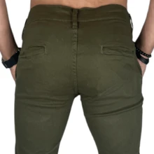 Calça Masculina Sarja Alfaiataria Tradicional com Bolso Embutido - Verde - Visão 5