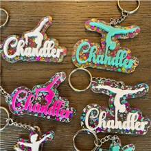 1pc- Custom Pink Acrylic Name Keychain, Back To School Bag Tag,3D ID Double Layer Backbag Personalized Letter Keyring, Cute Charm With Golden/Silvery/Rose Golden Hardware, Ideal For Back-To-School Gift As Halloween And Christmas