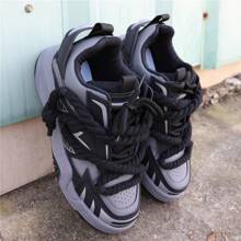 经典男士轻便透气交叉带黑灰色厚底板鞋，时尚凸纹鞋底运动鞋 - 灰色 - 查看 6