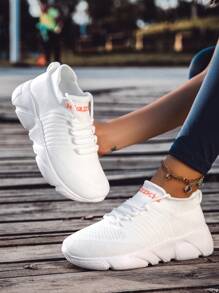 超宽运动鞋，弹性鞋面，四季皆宜的宽脚舒适休闲鞋，前系带轻质减震鞋底跑步运动鞋