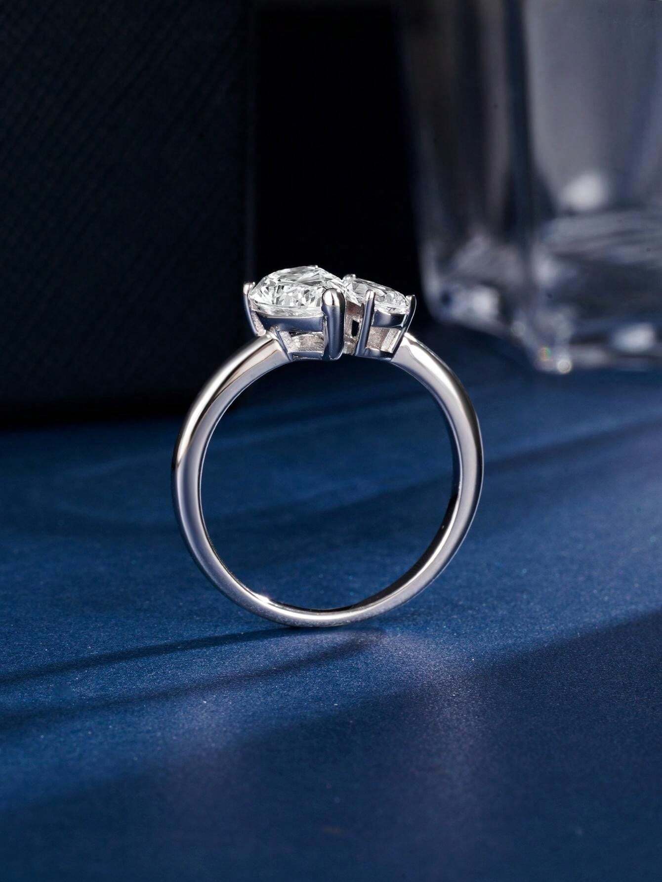 Fashionable Simplistic 18K White Gold Plated Pear Shape Double Diamond