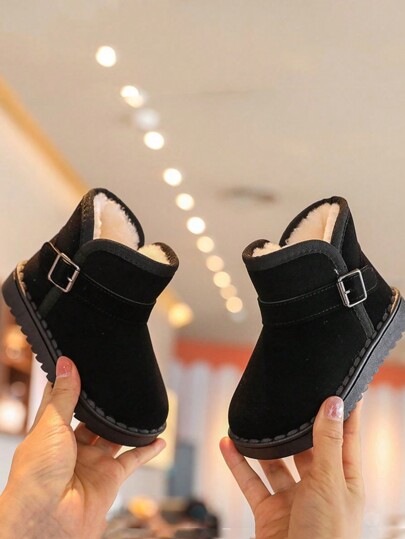 زوج بوت ثلج سوداء أنيقة ذات تصميم بسيط ودافئة مناسبة للأطفال الصغار من الجنسين، مناسبة للخريف والشتاء