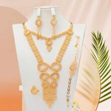 5pcs/Set Geometric Figure Number 8 Design Necklace Chain, Bib Necklace, Multi-Layer Necklace, 18K Gold Plated Copper Material, Thick And Heavy, Arabic/ Golden Color, Fashion French Romantic Luxury Dubai Style Bridal Wedding Party Gift For Couple, Mother, Sister, Festival Blessing, Women Jewelry Set