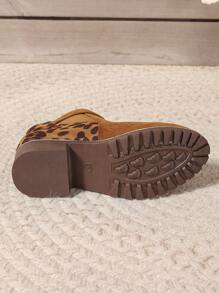 2025 年秋冬完美搭配毛衣裙，女士棕色撞色豹纹英伦风休闲松紧腰平底短靴，秋季鞋 - 棕色 - 查看 9