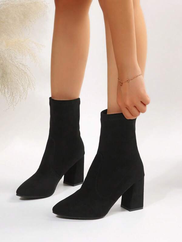 2025 Classic New Pointed Toe Chunky Heel Women Ankle Boots, Versatile Fashion Short Boots, Elastic Mid-Calf Boots, For Mother's Day