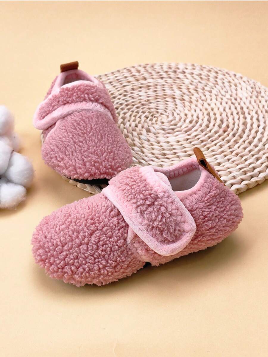 Children Indoor Floor Shoes Girls Solid Pink Fuzzy Indoor Slippers Soft Bottom Lightweight And Comfortable House Slippers, Autumn & Winter - Pink - View 1
