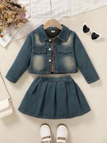 年轻女孩 3 件套牛仔装：针织吊带背心和长袖牛仔夹克和牛仔裙，休闲复古街头音乐节装