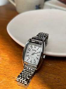 sottas 新款方形迷你圆筒女士腕表，复古数字迷你圆筒表盘，韩版时尚简约优雅休闲百搭奢华小众钢带石英腕表，表带长度可调节 - 白色 - 查看 7