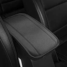 1 件装皮革压花舒适柔软汽车内饰配件套装 - 方向盘套/扶手垫/肩垫 - 均碼 - 查看 2