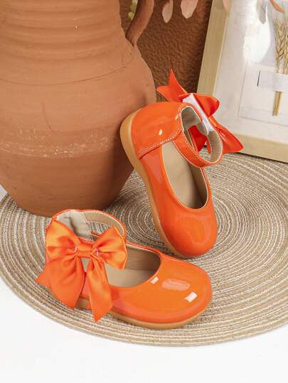 全新春秋季女童公主纯色真皮平底软底低帮休闲鞋适合幼儿