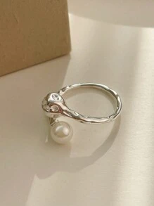 A S925 Pure Silver Faux Pearl Ring With Asymmetrical Lava Texture, Fashionable, Simple And Generous Opening Ring