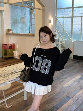 女士休闲宽松字母印花不对称露肩长袖针织运动衫，秋季服装