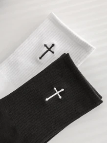 2pairs Men Cross Embroidered Crew Socks