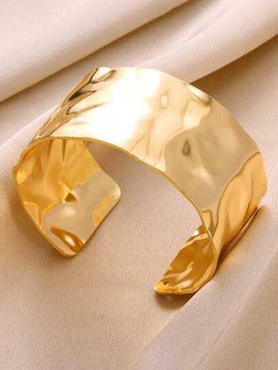 1pc Elegant Classic Cuff Bracelet, Gold Color Wrist Accessory Gift Suitable For Summer Party, Wedding, Vacation, Casual Wear, Independence Day, Graduation Ceremony, Holiday Gift