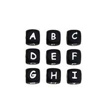 26 stuks 12 mm levendige gemengde siliconen letterkralen voor creatieve doe-het-zelf handgemaakte sieraden maken - perfect voor sleutelhangers, mobiele telefoonkettingen, armbanden en kettingen - duurzame, waterdichte en gemakkelijk te gebruiken sieradenbenodigdheden