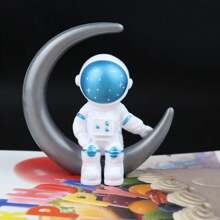 1pc Cute Creative Astronaut Cake Topper Decoration,Christmas - Gold - View 13