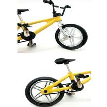 1 件迷你手指玩具套装包括手指滑板、手指自行车、迷你滑板车及配套轮子和工具配件、可更换轮子和工具、1:18 创意仿真合金自行车模型玩具手指自行车滑板车指板 - 非常适合 DIY 乐趣 - 指尖运动益智玩具，适合生日礼物、手指运动派对礼物，适合 14 岁以上（颜色和图案随机） - 彩色 - 查看 6