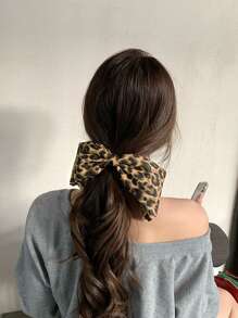 1 Piece Women's Leopard Print Bow Hair Clip, Retro Elegant Style, Summer Vacation Accessories, Women's Hair Accessories, Large Hair Clip, Women's Hair Clip, Beach Accessories. Suitable For Daily Leisure And Outdoor Wear, Summer Accessories, Women's Accessories, And Back To School Headwear., School Stuff, Claw Clips, Hairpin - Multicolor - View 4