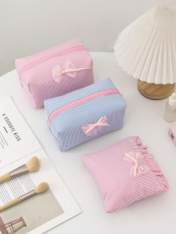 Duo Di Organiser Per Il Trucco Makeup Bag Of Dreams: Trousse In Velluto A Scompa