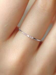 BALMORA 1枚925纯银复古简约三石锆石戒指，适合女性/女友日常佩戴，也可作为生日或友谊礼物。